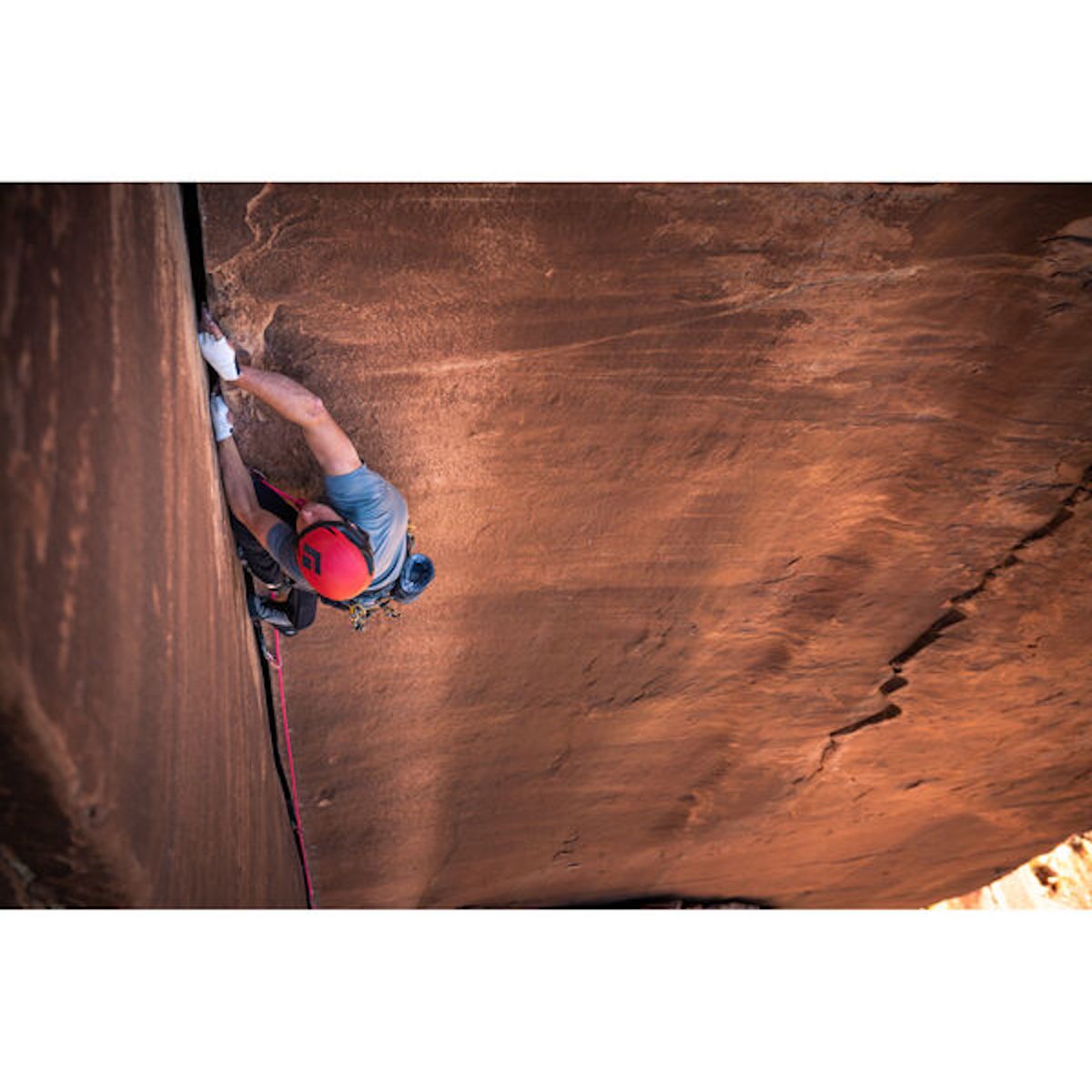 BD Crack Gloves Black Diamond BD Crack Gloves -Tramptilt-shop andyearl 10042019 bde 4620 rsz 49205.1626823264