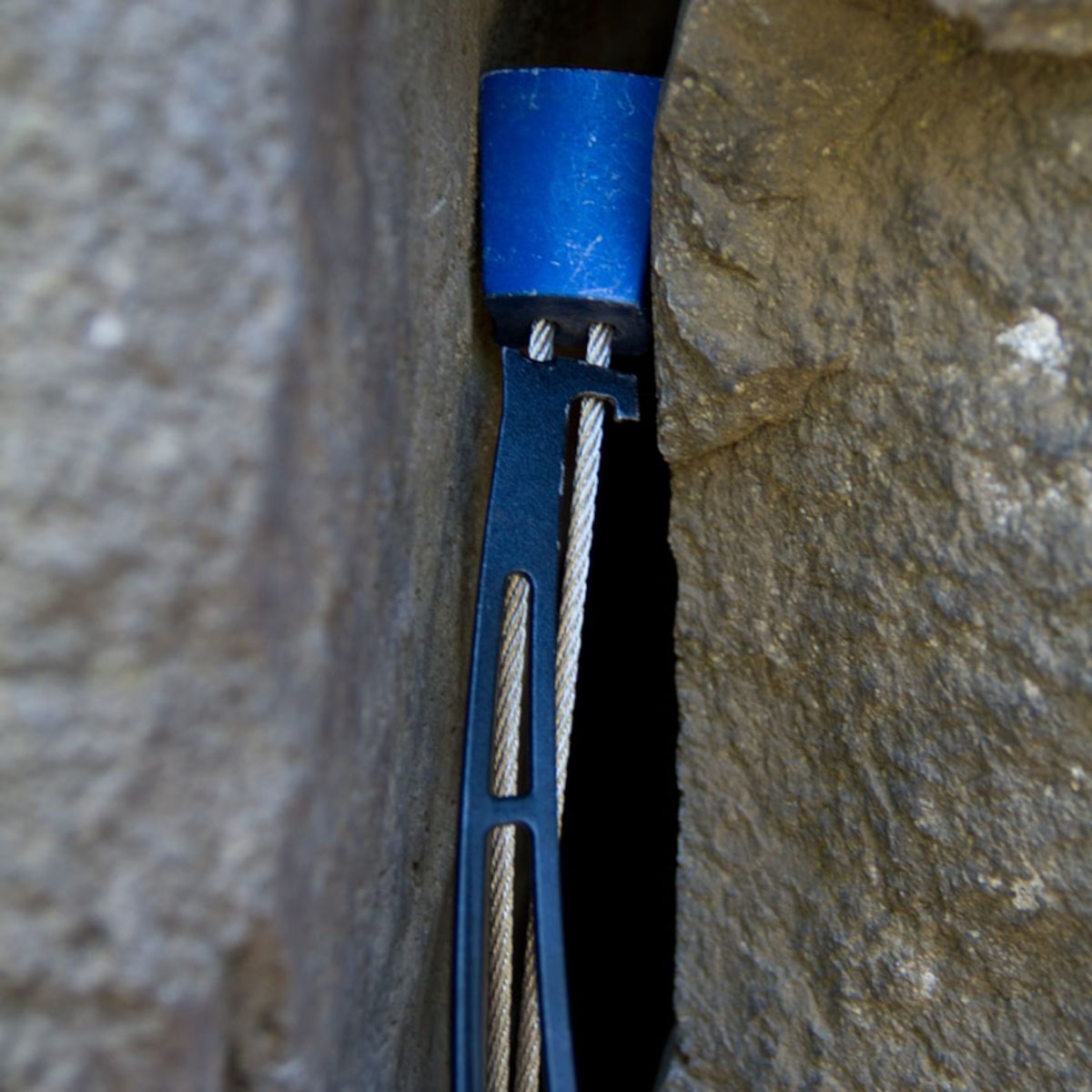 Feather Nut Tool Metolius Feather Nut Tool -Tramptilt-shop feather nut in use 8s rsz 30790.1626821822